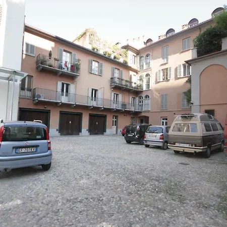 Gran Con Posto Auto! Apartment