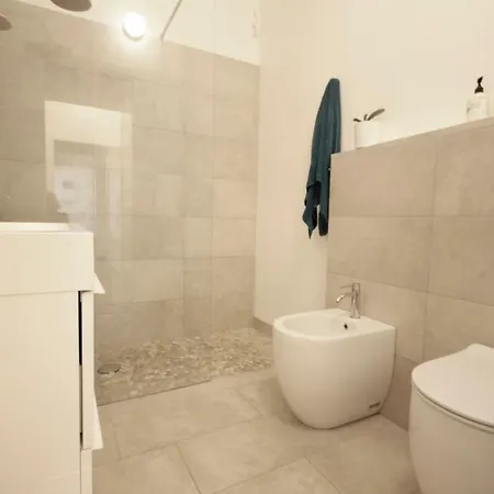 Gran Con Posto Auto! Apartment Turin